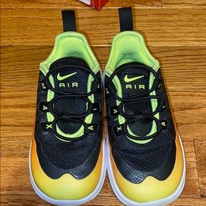 Multi Colored Air Max Axis